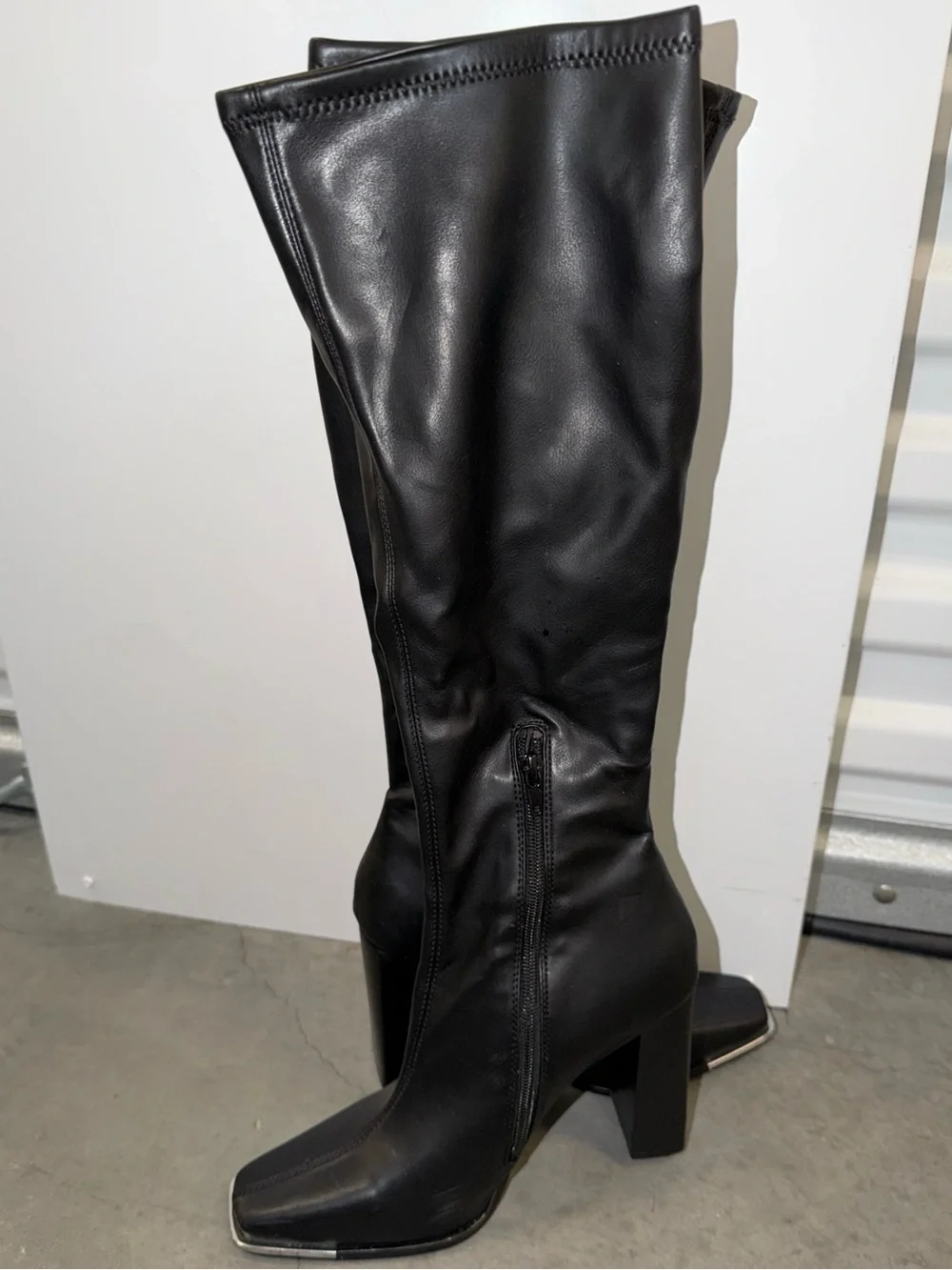 Steve Madden Fedora Leather Knee High Boots in Black